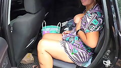 Grown-up milf in car blowjob and anal